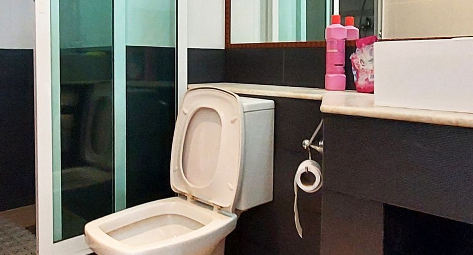 À vendre 1 chambre condo à Ban Chang, Rayong