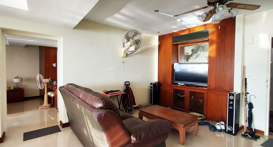 À vendre 1 chambre condo à Ban Chang, Rayong