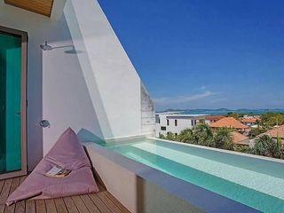For rent 4 bedrooms villa in Mueang Phuket, Phuket