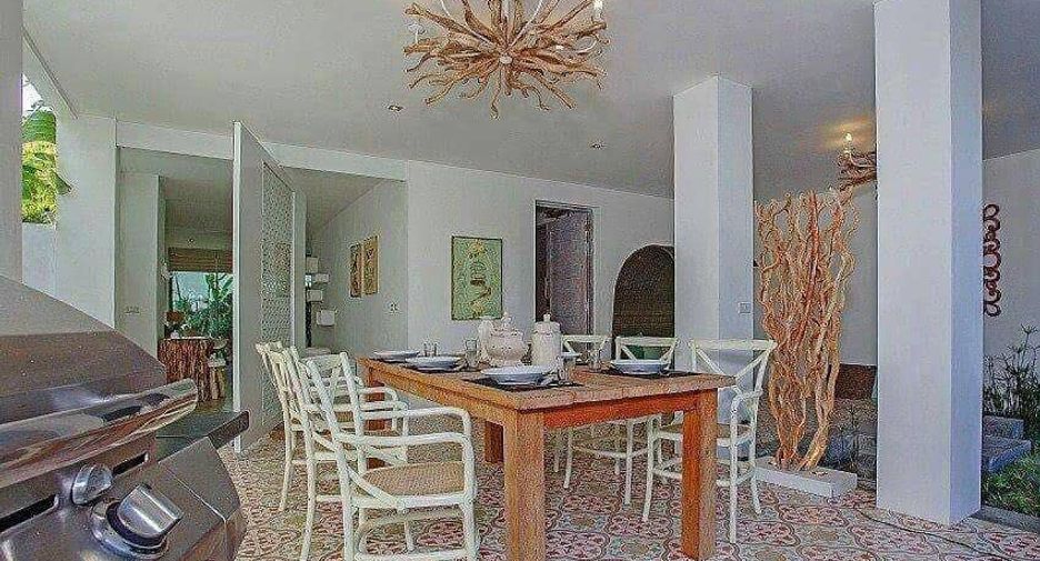 For rent 4 bedrooms villa in Mueang Phuket, Phuket