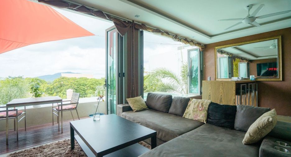 For rent 4 bedrooms villa in Mueang Phuket, Phuket