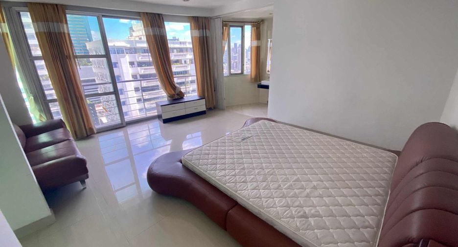 Wohnung zur Miete und zum Kauf mit 3 Zimmer in Watthana, Bangkok