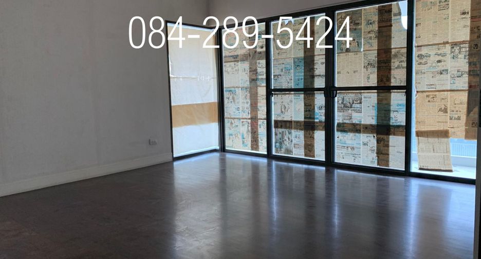 出售 4 卧室 独立屋 在 Taling Chan, 曼谷