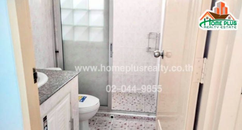 For sale 3 bedrooms house in Mueang Phitsanulok, Phitsanulok
