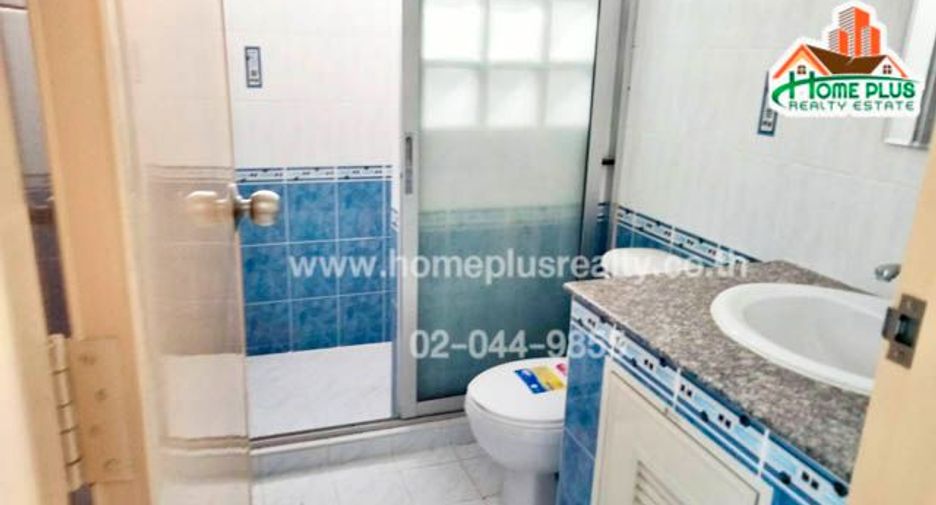 For sale 3 bedrooms house in Mueang Phitsanulok, Phitsanulok