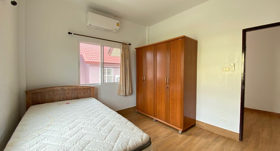 For rent 3 bedrooms house in San Sai, Chiang Mai