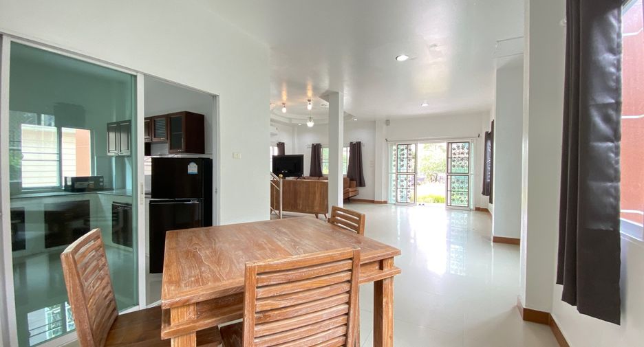 For rent 3 bedrooms house in San Sai, Chiang Mai