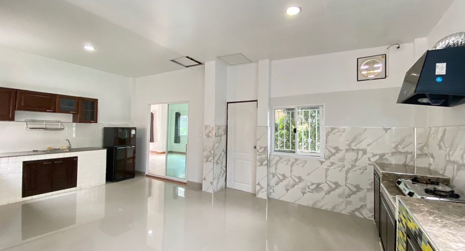 For rent 3 bedrooms house in San Sai, Chiang Mai