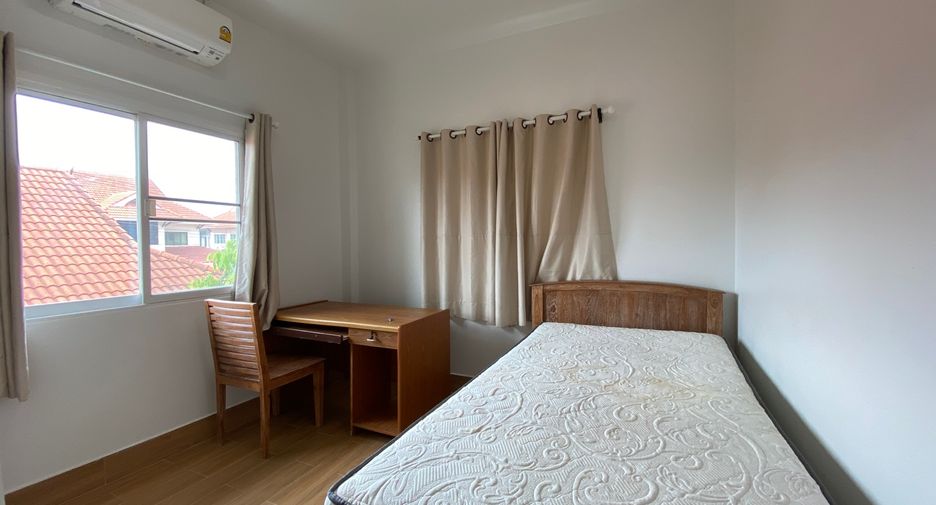 For rent 3 bedrooms house in San Sai, Chiang Mai