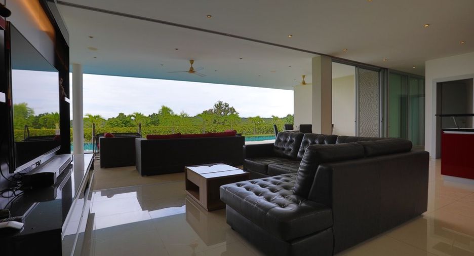 For rent そして for sale 5 Beds house in Bang Saray, Pattaya