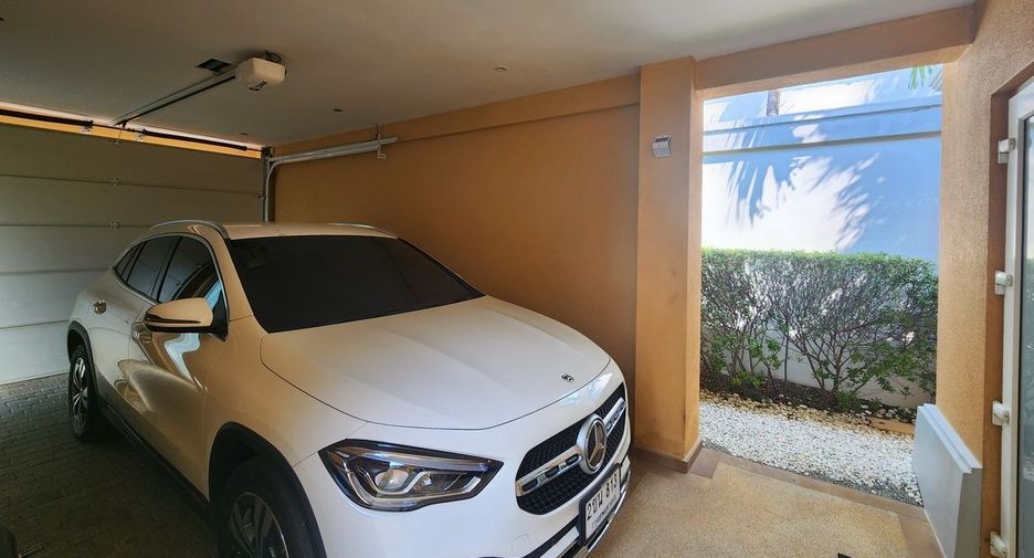 Casa en venta de 2 habitaciones en Bang Lamung, Chonburi