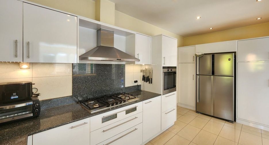 Casa en venta de 2 habitaciones en Bang Lamung, Chonburi