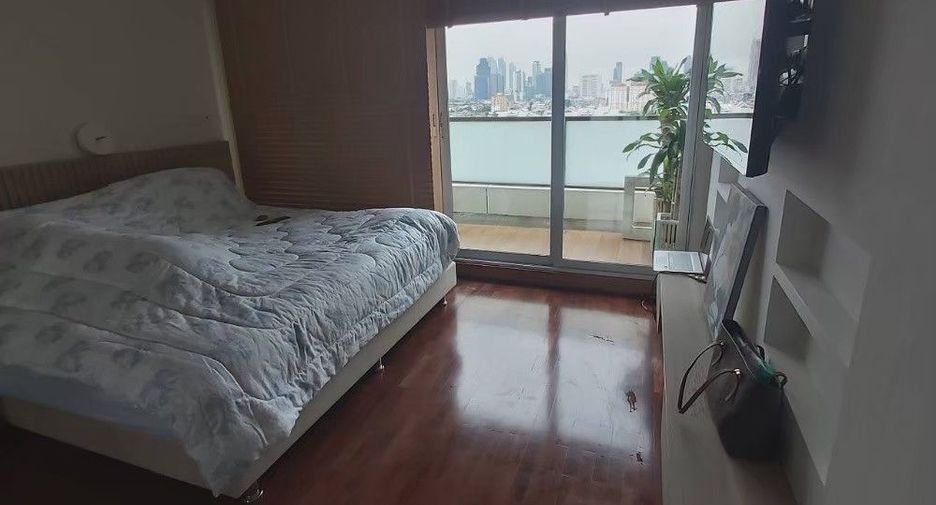 À vendre 3 chambres condo à Yan Nawa, Bangkok