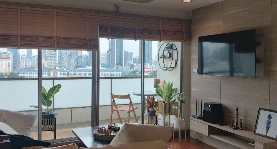 À vendre 3 chambres condo à Yan Nawa, Bangkok