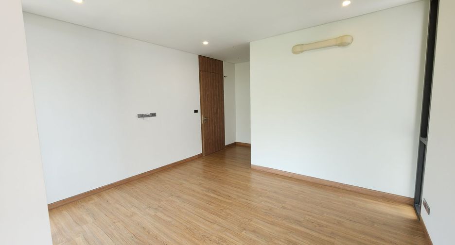 出售 3 卧室 独立屋 在 Yan Nawa, 曼谷