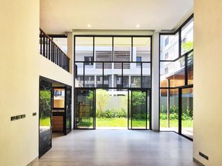 For sale 3 bedrooms house in Yan Nawa, Bangkok