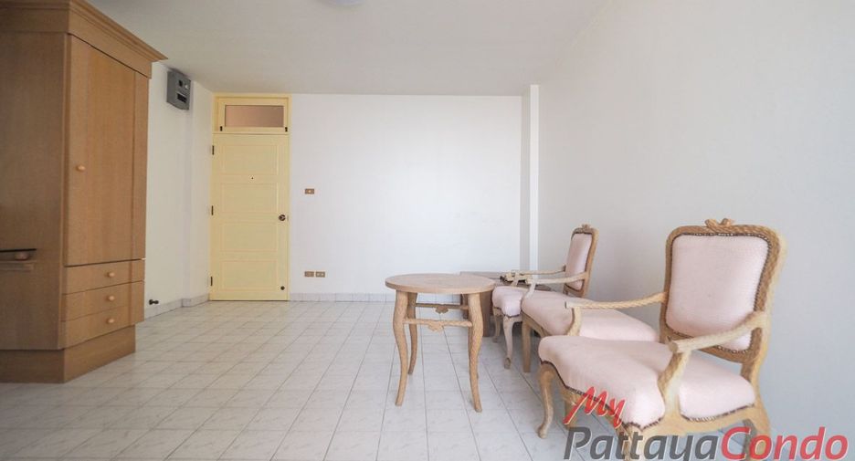 For sale studio condo in Bang Lamung, Chonburi