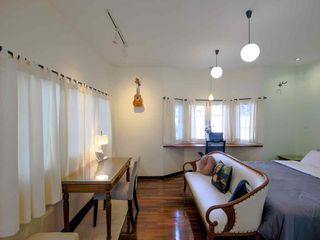 For rent 2 bedrooms house in Saphan Sung, Bangkok