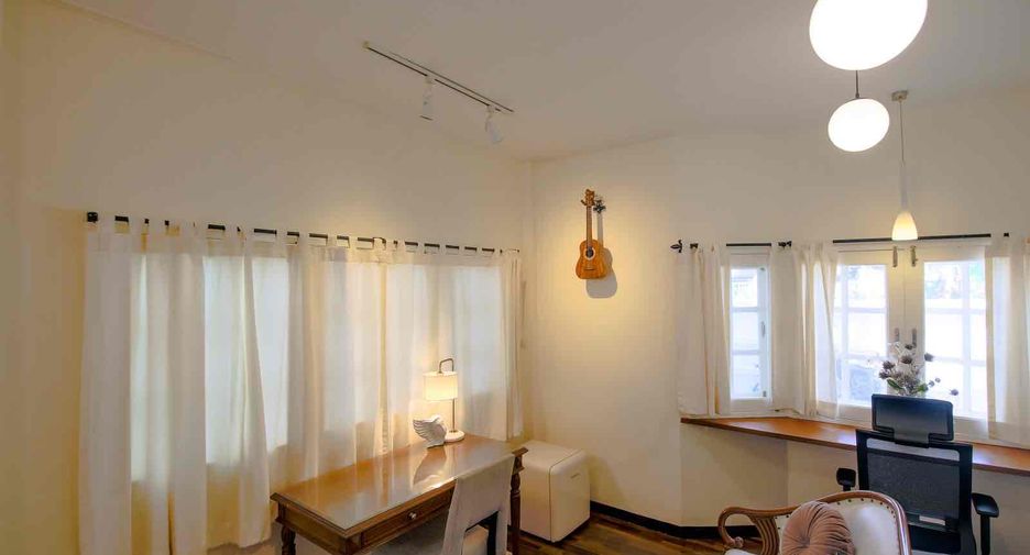 For rent 2 bedrooms house in Saphan Sung, Bangkok