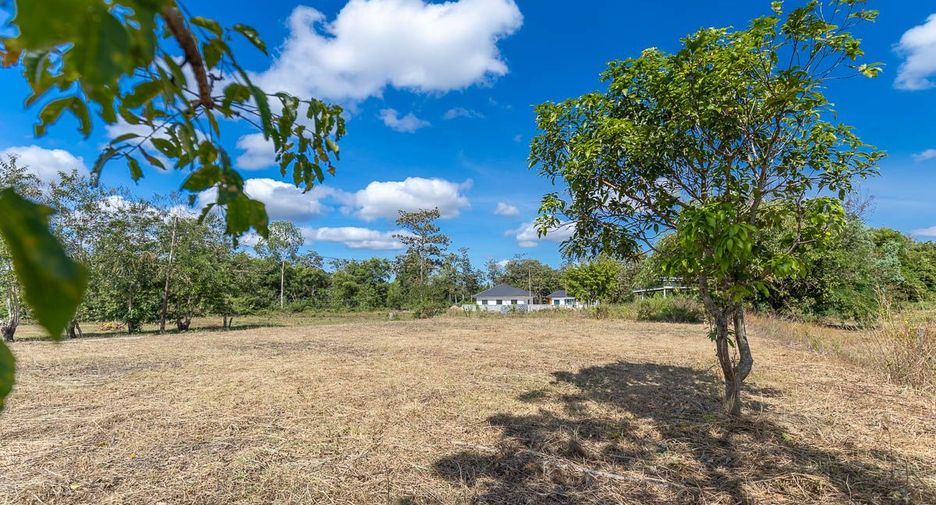 À vendre terrain à Mueang Ubon Ratchathani, Ubon Ratchathani