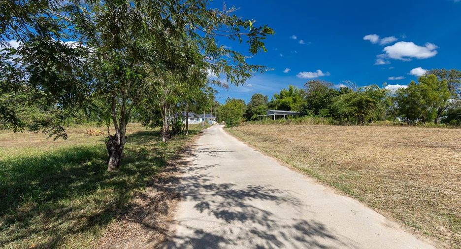 À vendre terrain à Mueang Ubon Ratchathani, Ubon Ratchathani