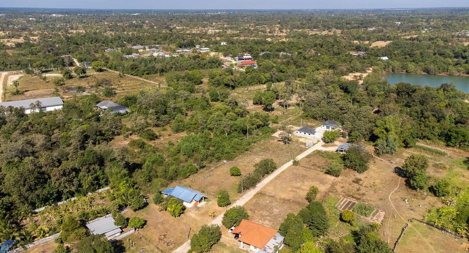 À vendre terrain à Mueang Ubon Ratchathani, Ubon Ratchathani