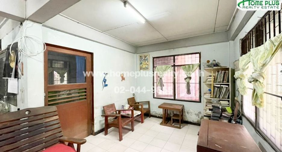 For sale 8 ベッドルーム house in Bueng Kum, Bangkok