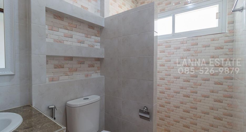 For rent and for sale 3 bedrooms house in Doi Saket, Chiang Mai