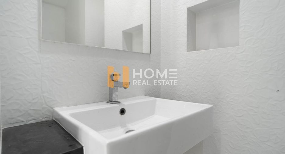 Haus zum Kauf mit 4 Zimmer in Phaya Thai, Bangkok