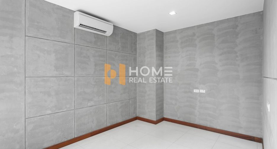 Haus zum Kauf mit 4 Zimmer in Phaya Thai, Bangkok