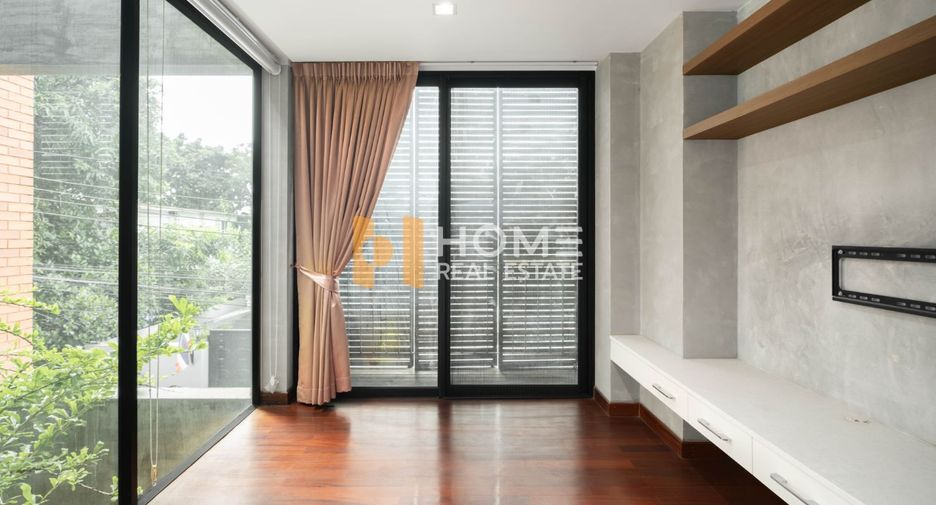 Haus zum Kauf mit 4 Zimmer in Phaya Thai, Bangkok