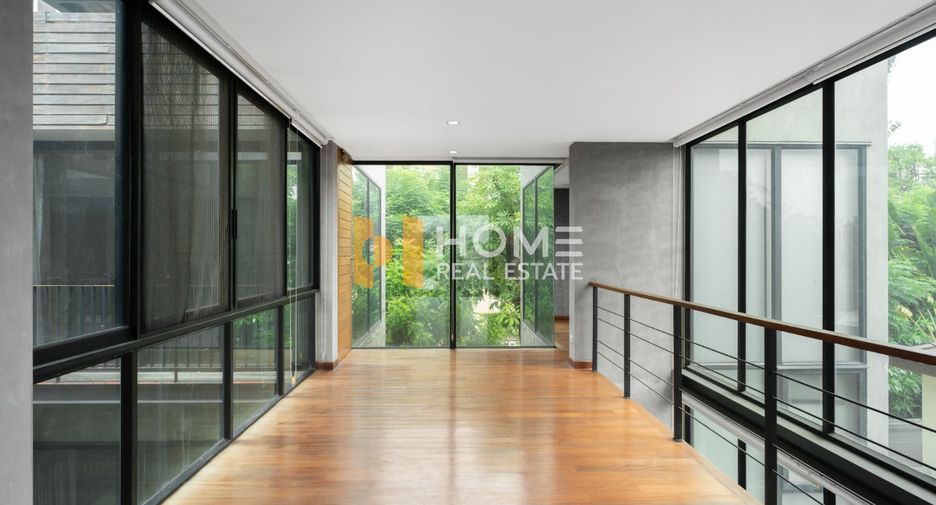 Haus zum Kauf mit 4 Zimmer in Phaya Thai, Bangkok
