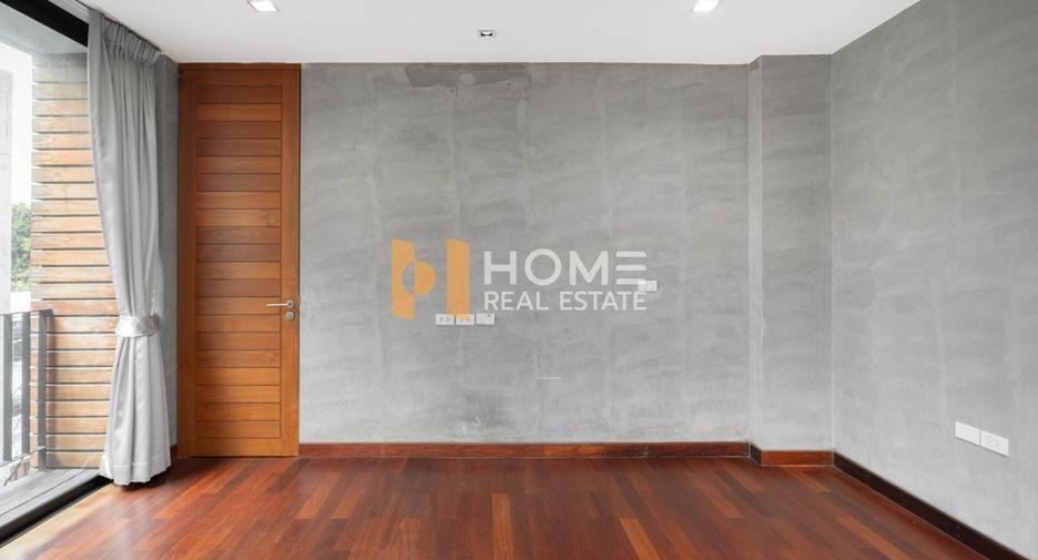 Haus zum Kauf mit 4 Zimmer in Phaya Thai, Bangkok