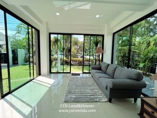 For sale 5 Beds house in Bang Khen, Bangkok