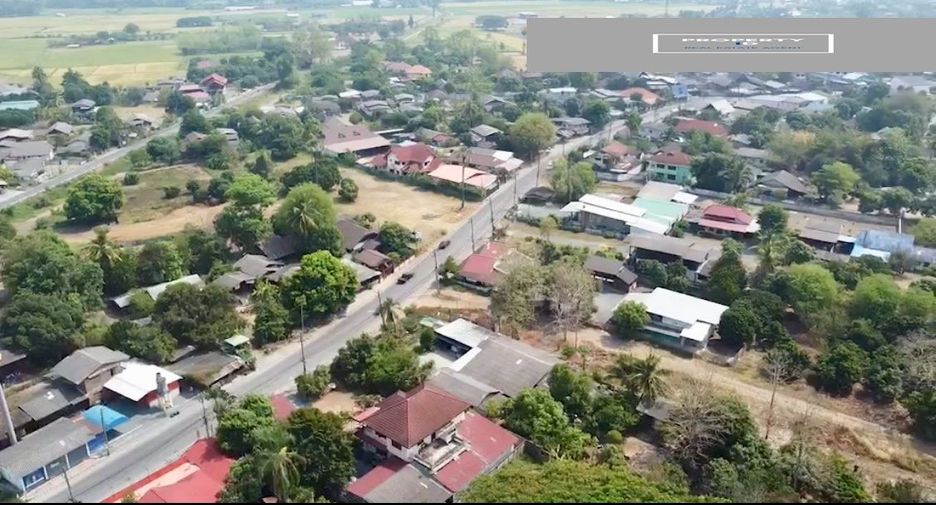 Terreno en venta en San Kamphaeng, Chiang Mai