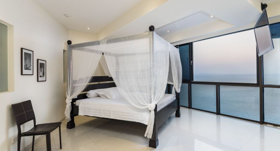 For sale 3 ベッドルーム condo in Bang Lamung, Chonburi