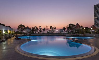 For sale 3 ベッドルーム condo in Bang Lamung, Chonburi