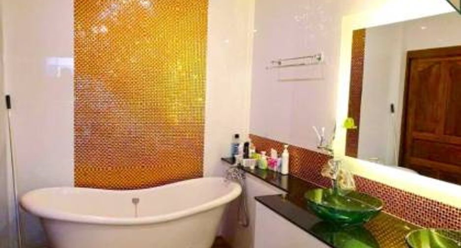 For sale 4 bedrooms house in Phasi Charoen, Bangkok