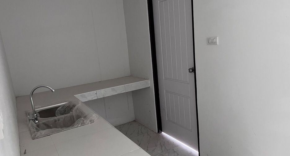 Gewerbefläche zum Kauf mit 4 Zimmer in San Pa Tong, Chiang Mai