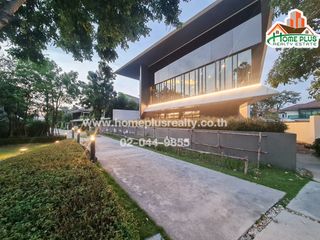 For sale 3 bedrooms house in Bang Kapi, Bangkok