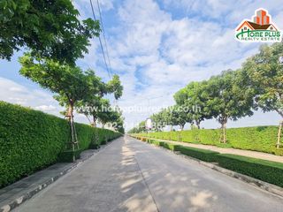For sale 3 bedrooms house in Bang Kapi, Bangkok