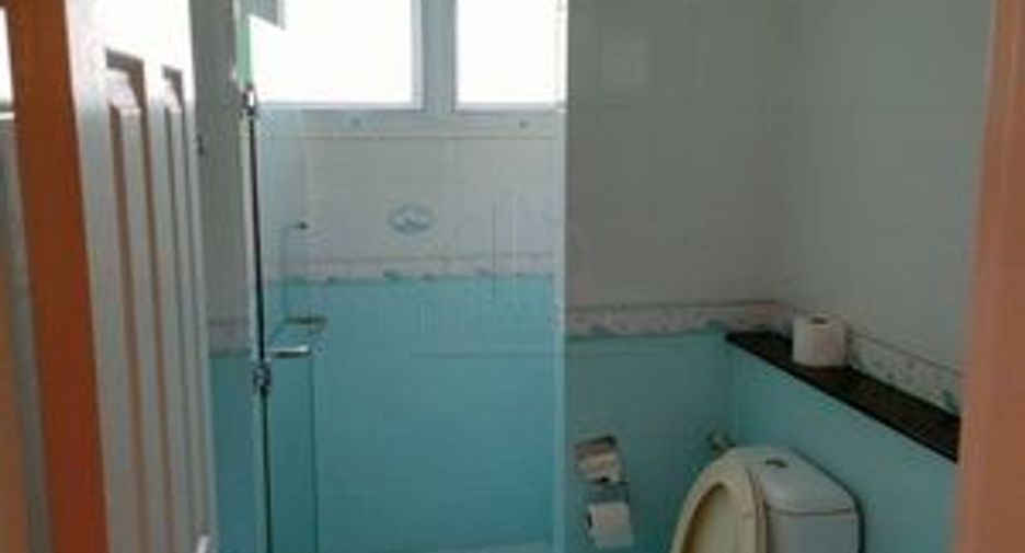 For sale 4 bedrooms house in Prawet, Bangkok