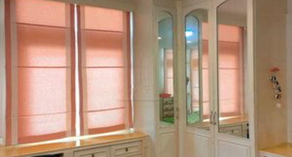 For sale 4 bedrooms house in Prawet, Bangkok