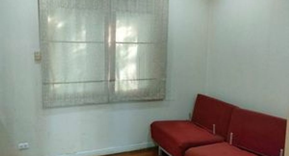 For sale 4 bedrooms house in Prawet, Bangkok