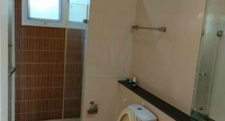 For sale 4 bedrooms house in Prawet, Bangkok
