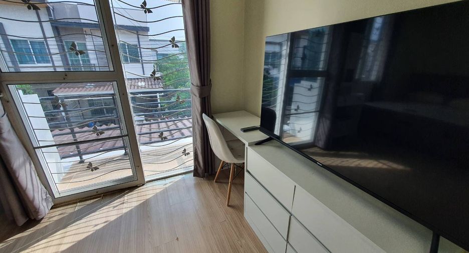 For rent そして for sale 4 Beds townhouse in Mueang Nonthaburi, Nonthaburi