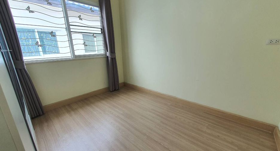 For rent そして for sale 4 Beds townhouse in Mueang Nonthaburi, Nonthaburi