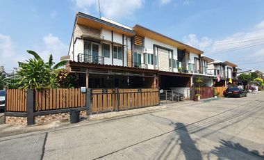 ให้เช่า และ ขาย 4 เตียง ทาวน์เฮ้าส์ ใน เมืองนนทบุรี, นนทบุรี