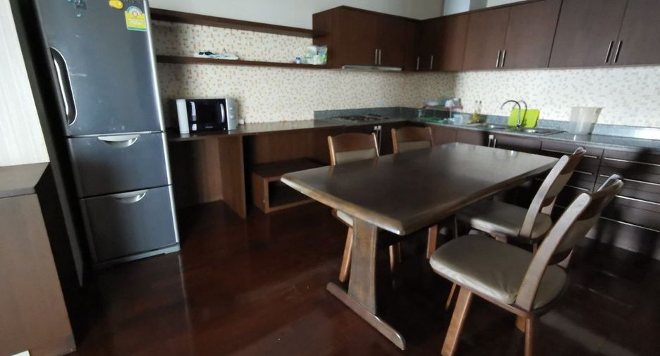 Condo en alquiler y en venta de 2 habitaciones en Watthana, Bangkok