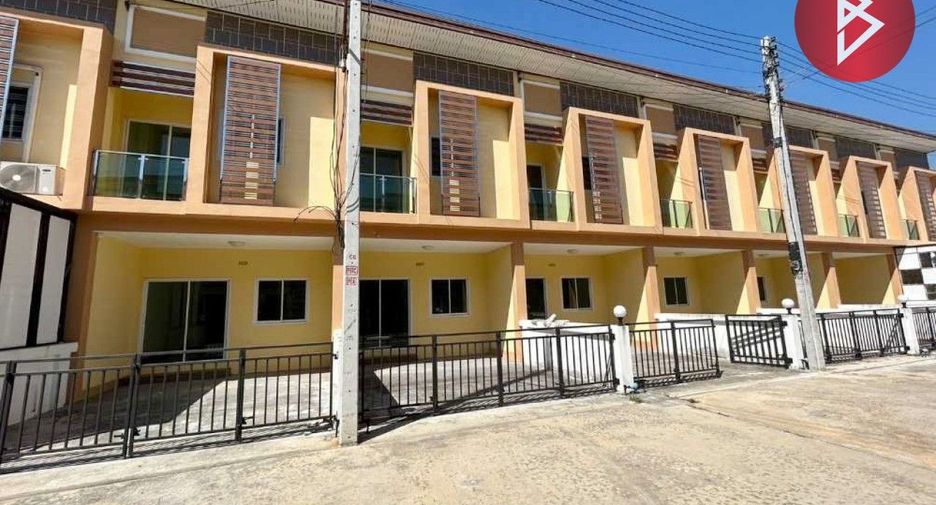 For sale 2 bed townhouse in Nong Khae, Saraburi